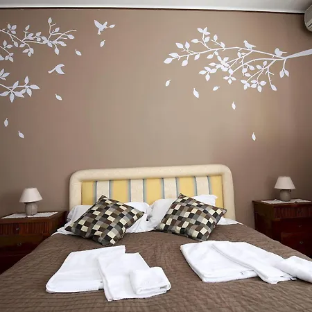 Anastasio Ii Bed & Breakfast Roma